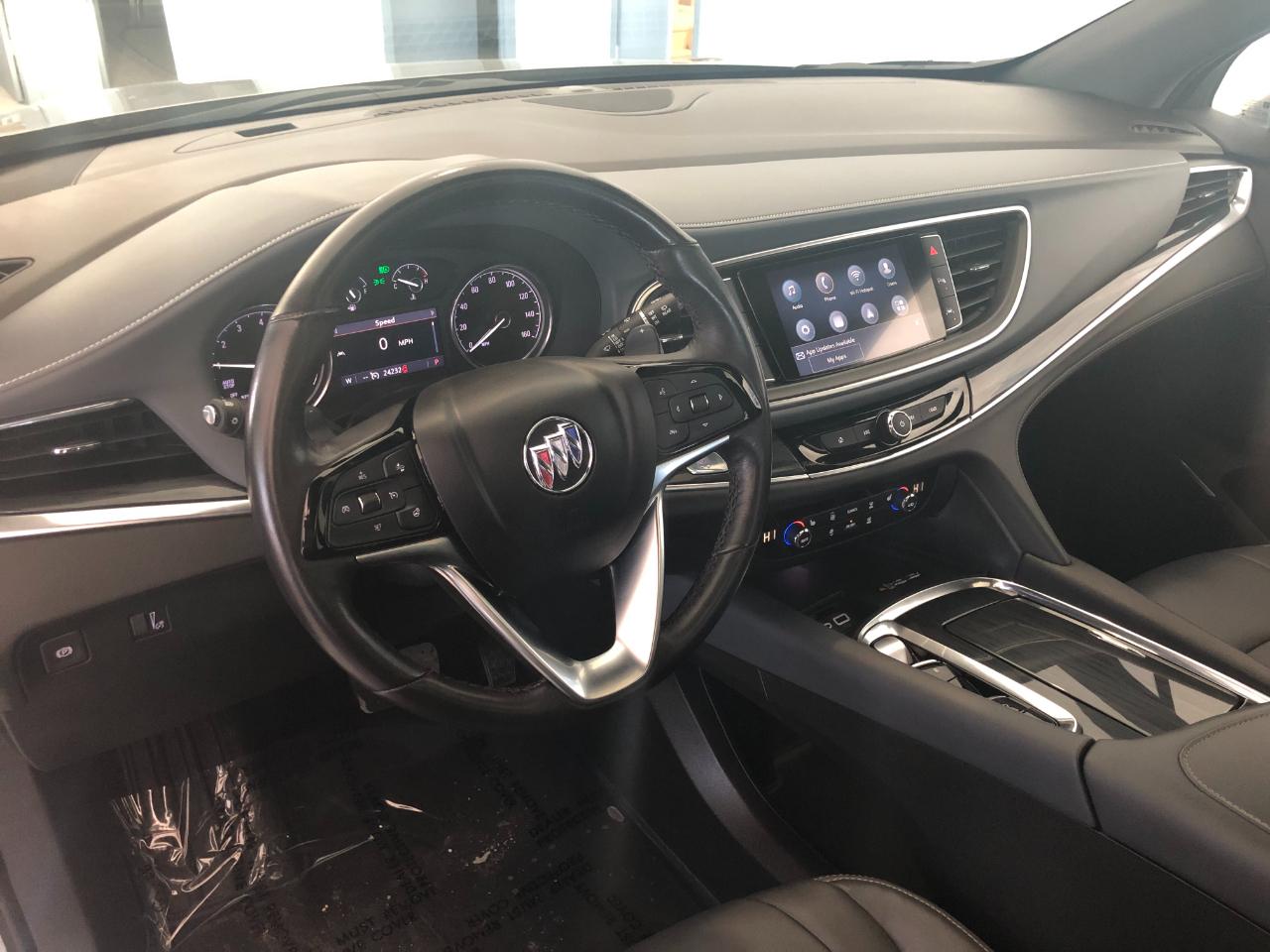 Buick Enclave AWD 4dr Essence 2023