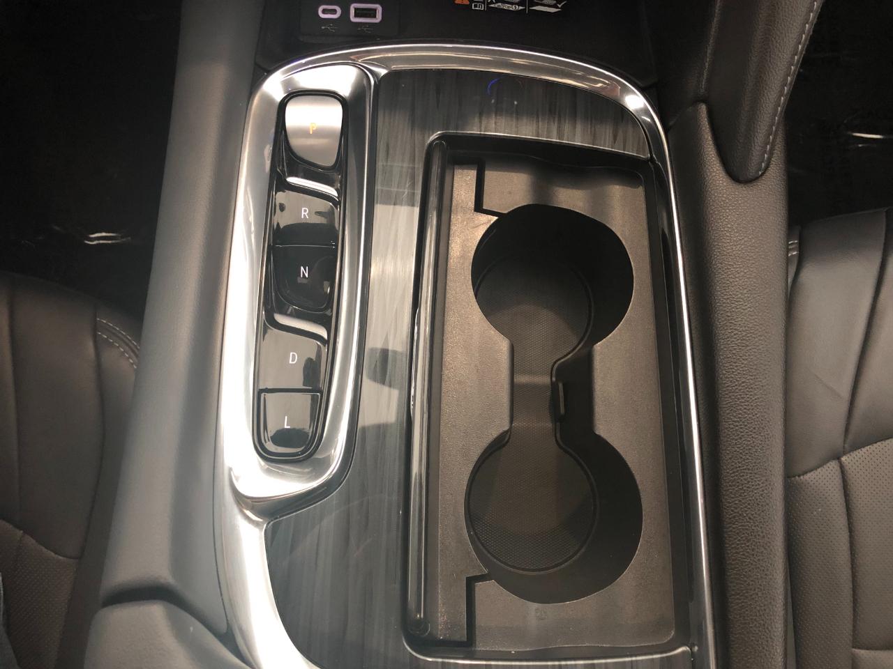 Buick Enclave AWD 4dr Essence 2023