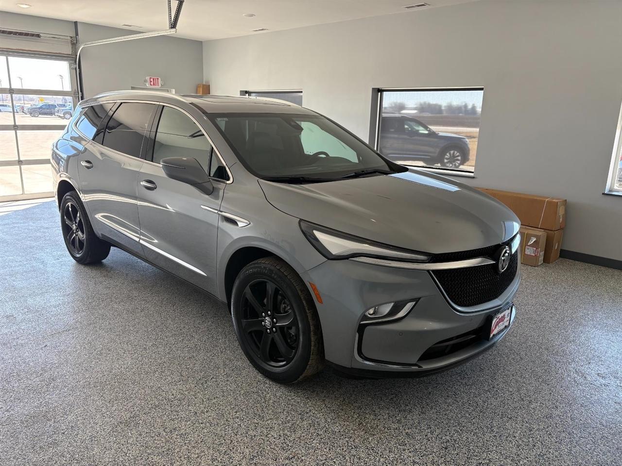 Buick Enclave AWD 4dr Essence 2023