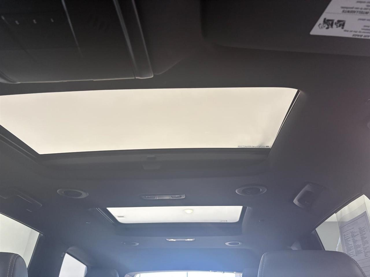 Buick Enclave AWD 4dr Essence 2023