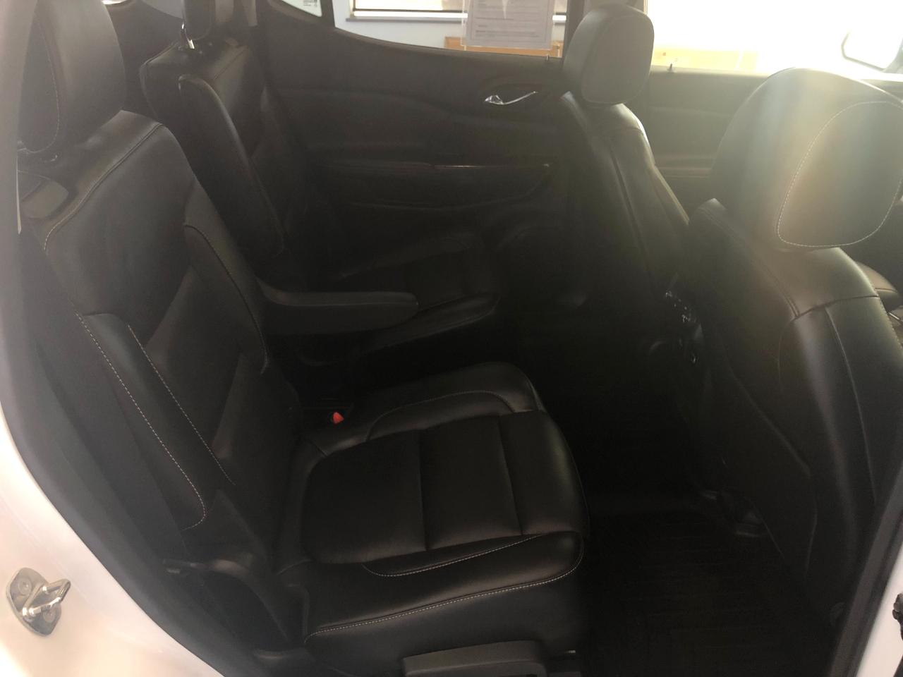 GMC Acadia AWD 4dr SLT w/SLT-2 2018