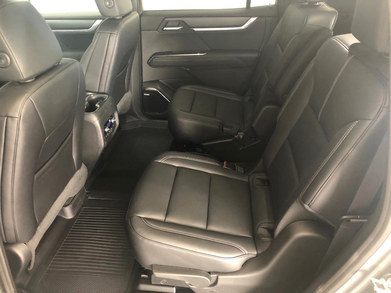 GMC Acadia AWD 4dr Elevation 2026