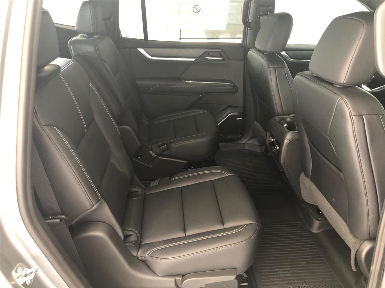 GMC Acadia AWD 4dr Elevation 2026