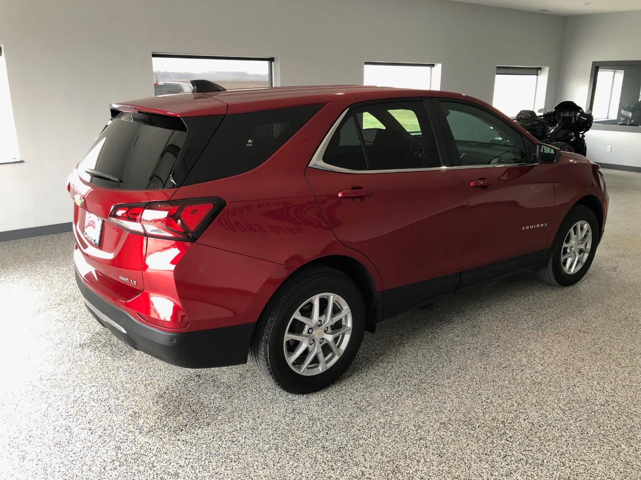 Chevrolet Equinox AWD 4dr LT w/1LT 2023