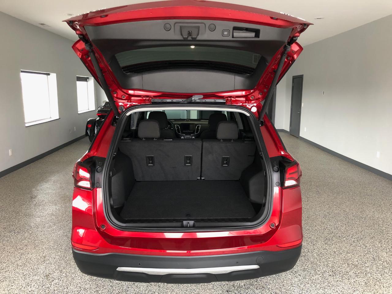 Chevrolet Equinox AWD 4dr LT w/1LT 2023