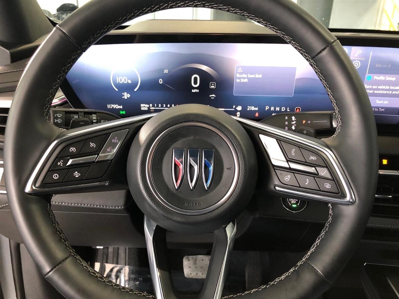 Buick Enclave 4dr Preferred 2025