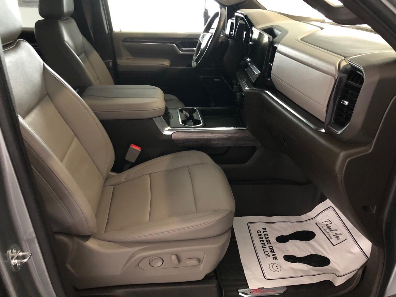 Chevrolet Silverado 2500HD 4WD Crew Cab 159" LTZ 2024