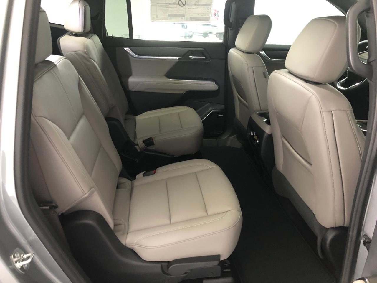 GMC Acadia AWD 4dr Elevation 2026