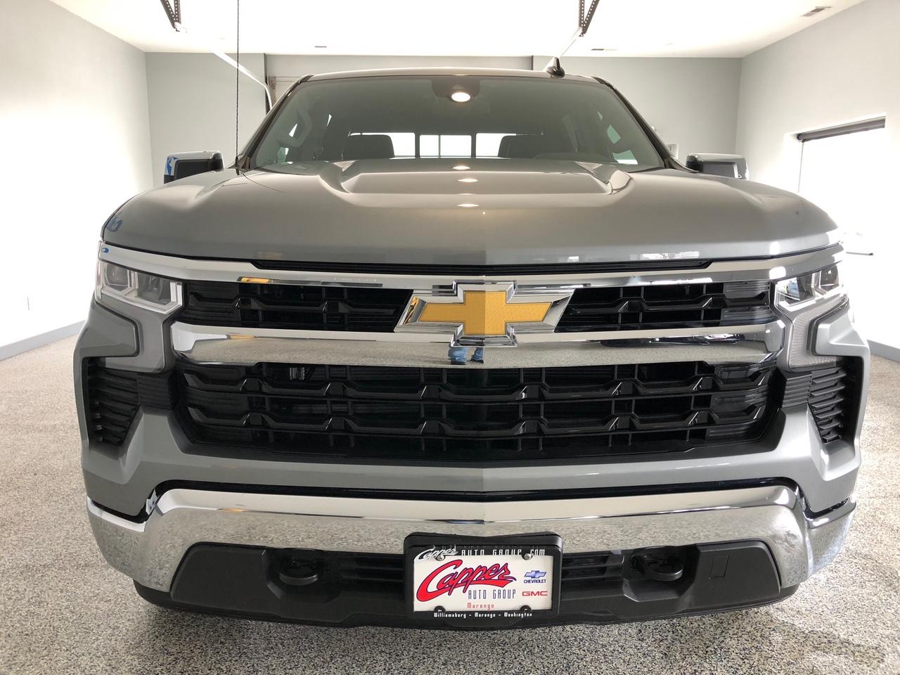 Chevrolet Silverado 1500 4WD Crew Cab 147" LT w/1LT 2026