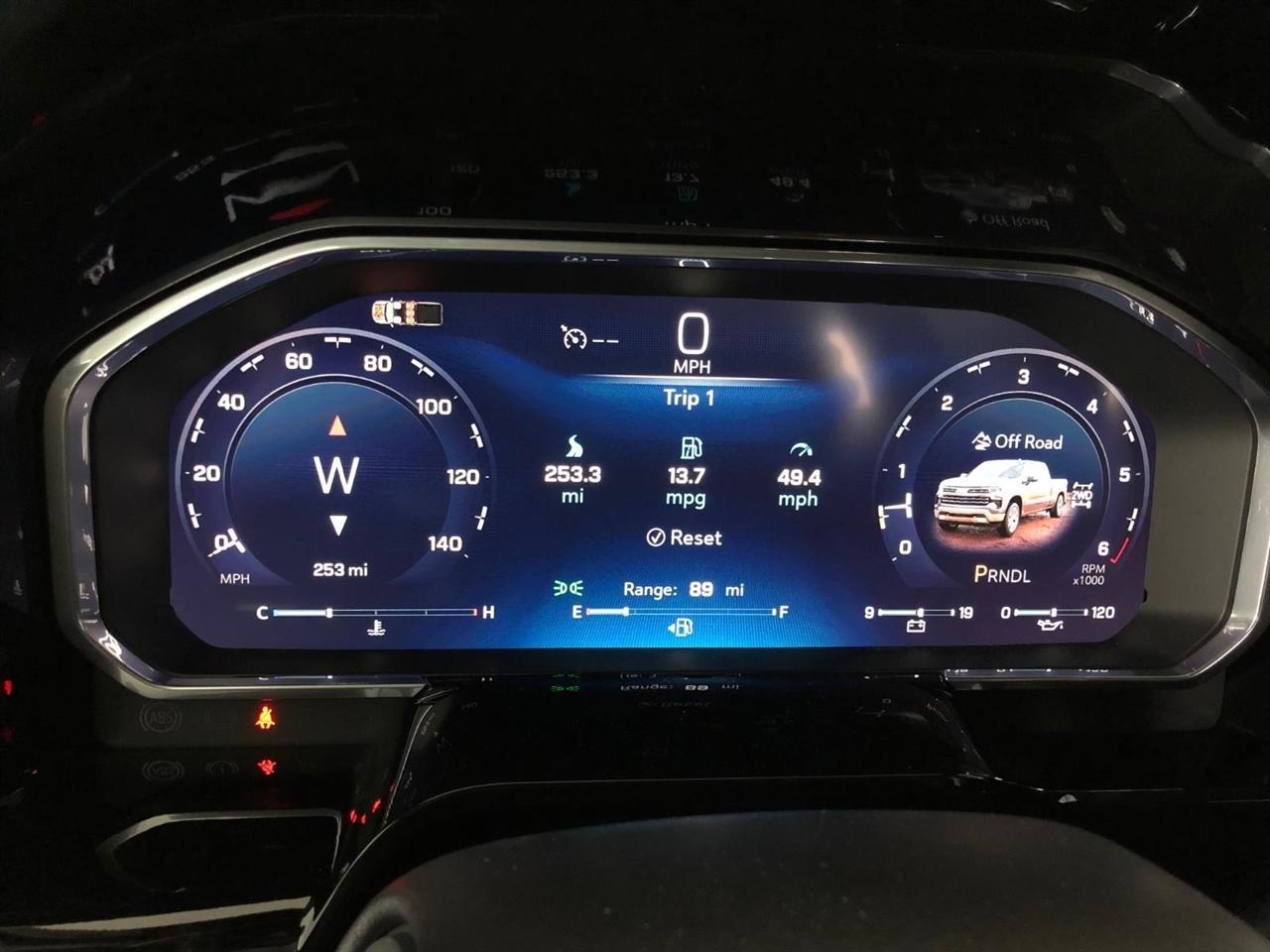 Chevrolet Silverado 1500 4WD Crew Cab 147" LT w/1LT 2026