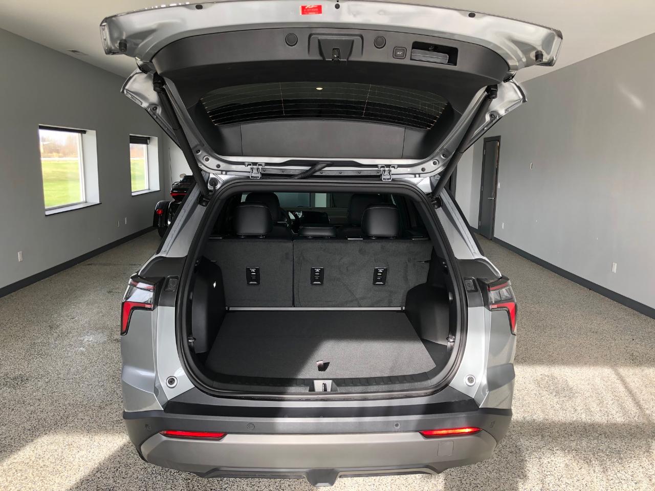 Chevrolet Equinox AWD 4dr LT w/2LT 2026