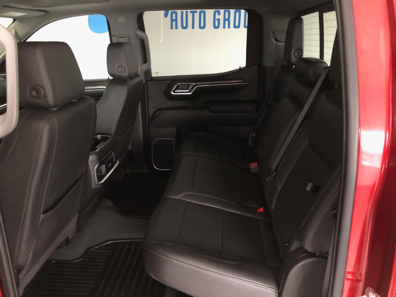 Chevrolet Silverado 1500 4WD Crew Cab 147" LTZ 2023