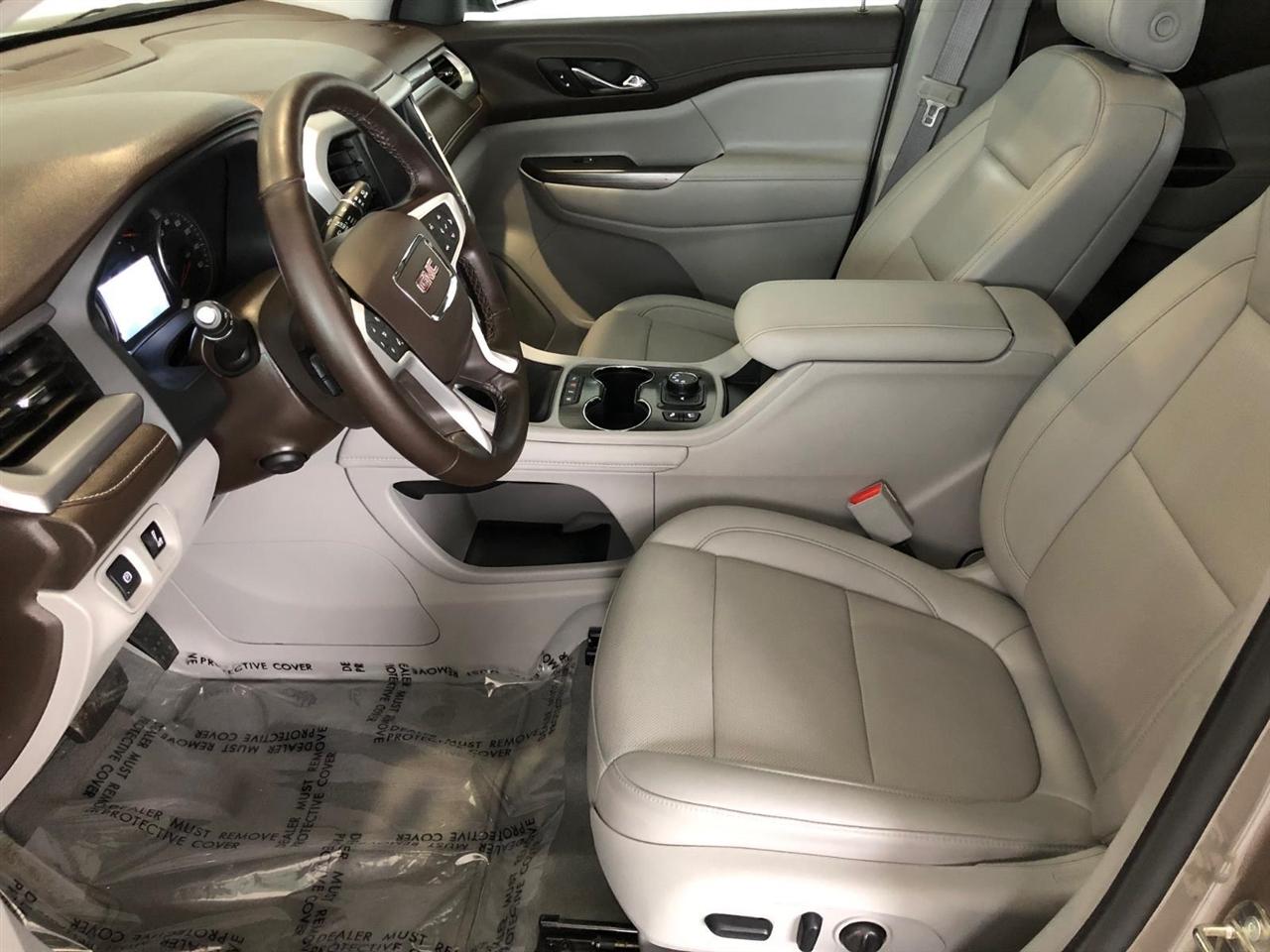 GMC Acadia AWD 4dr SLT 2023