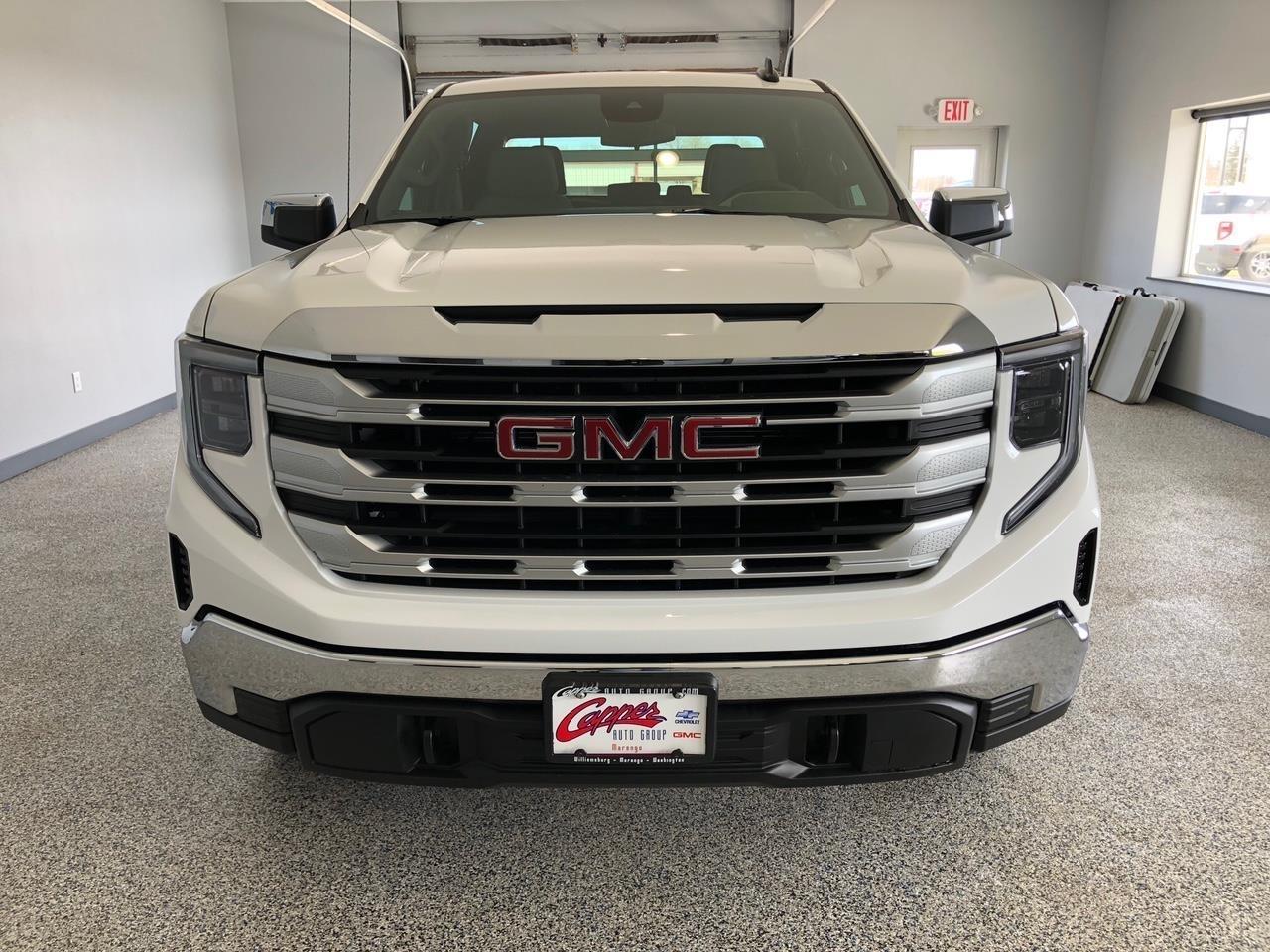 GMC Sierra 1500 4WD Crew Cab 147" SLE 2026