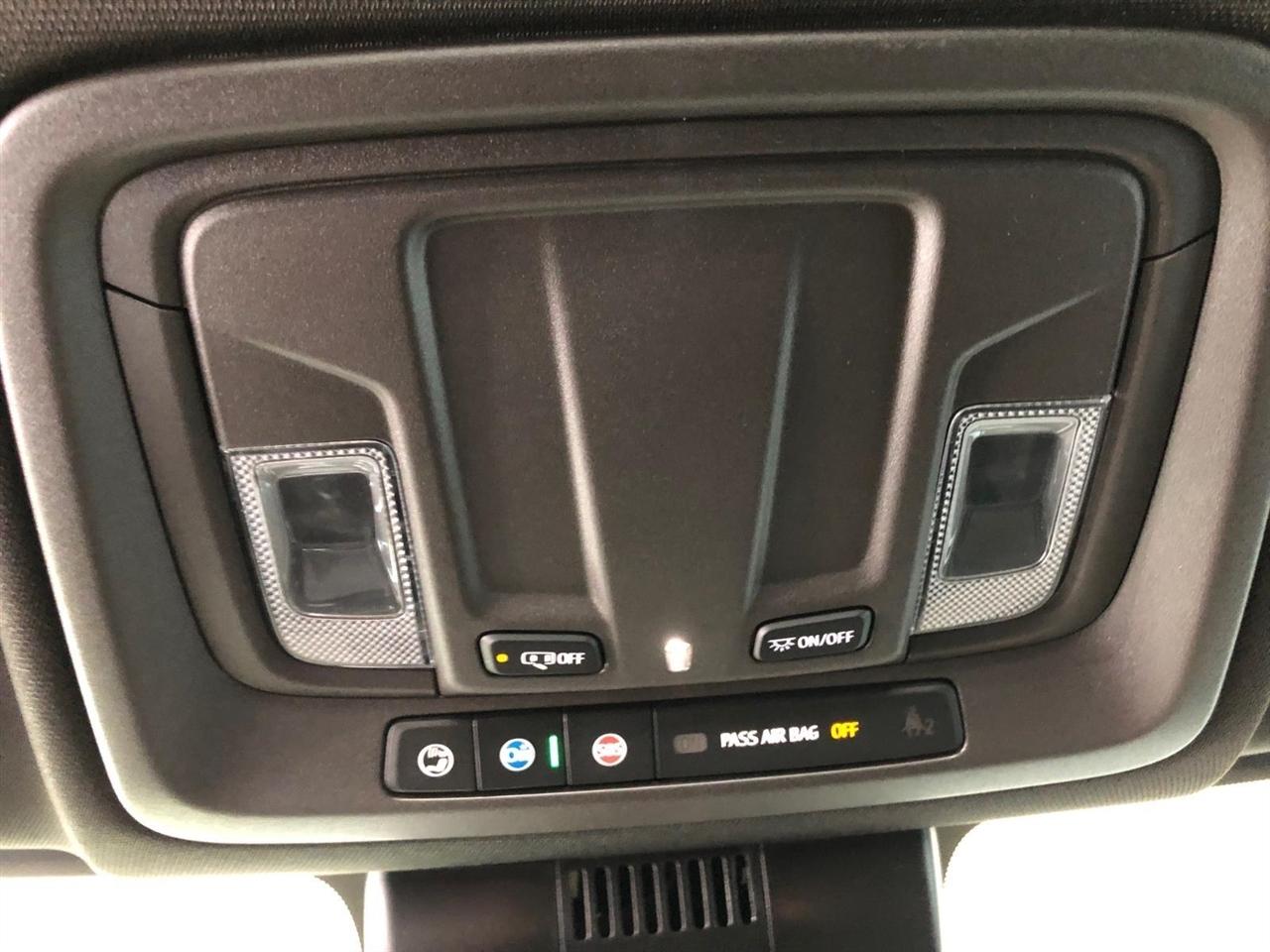 GMC Sierra 1500 4WD Crew Cab 147" SLE 2026