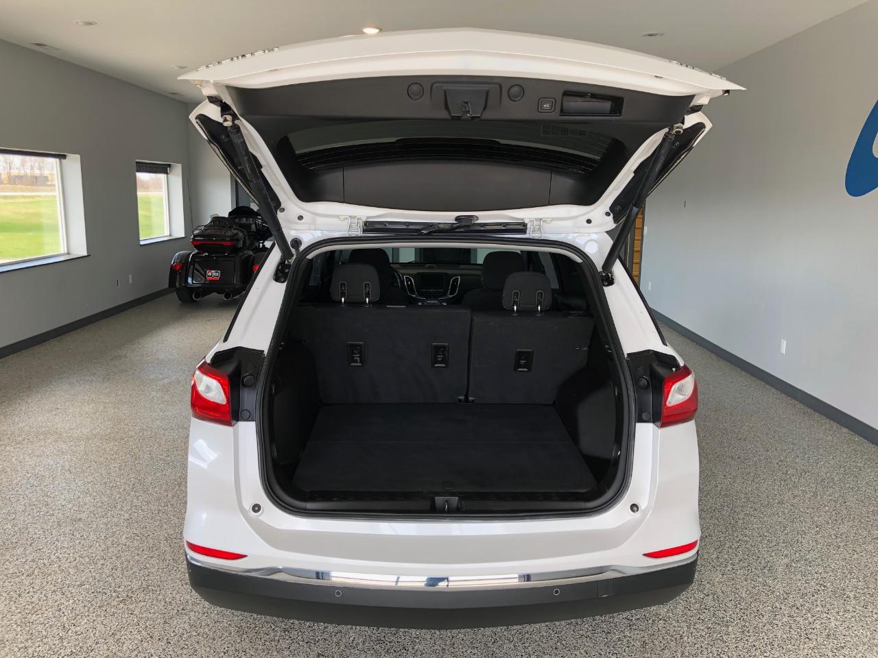 Chevrolet Equinox AWD 4dr LT w/1LT 2019