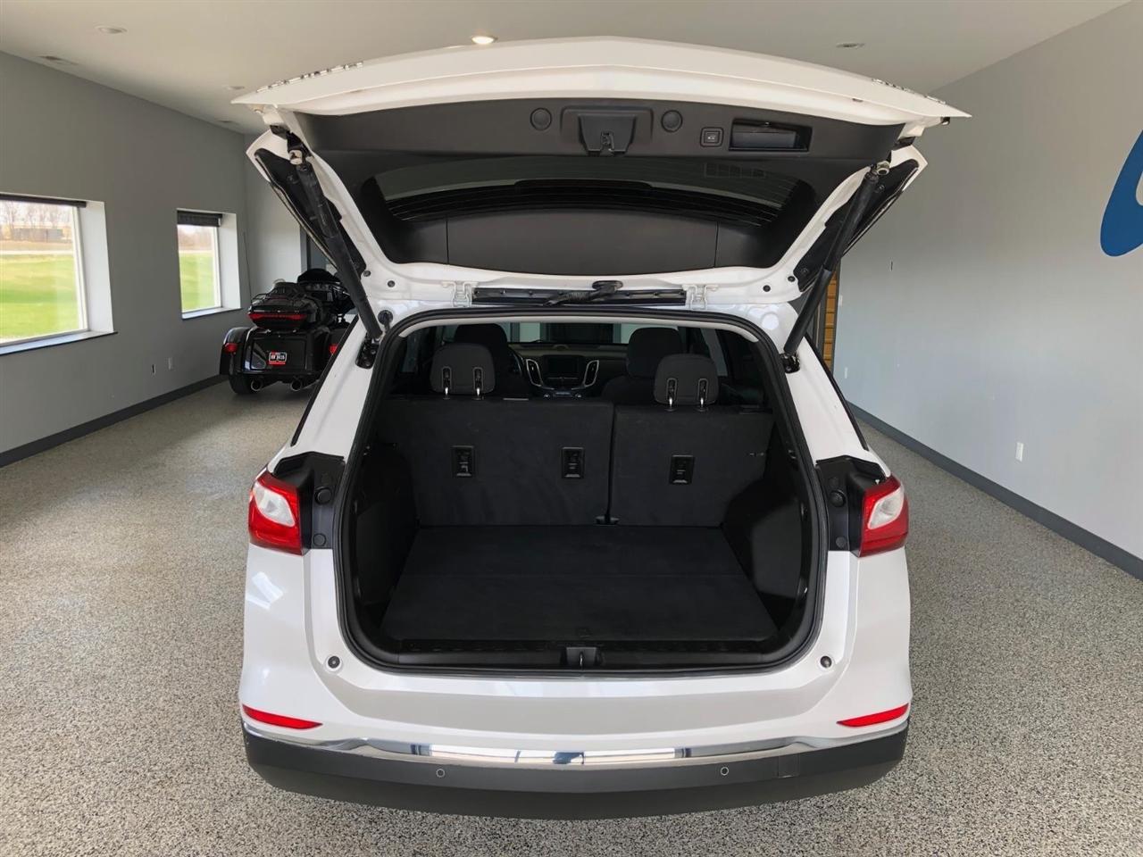 Chevrolet Equinox AWD 4dr LT w/1LT 2019