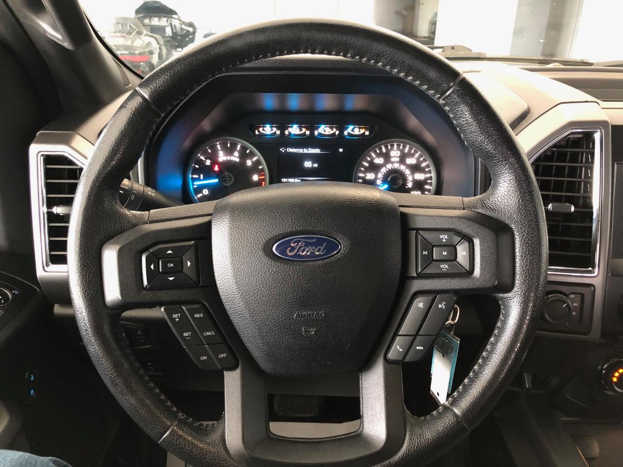 Ford F-150 4WD SuperCab 145" XLT 2015