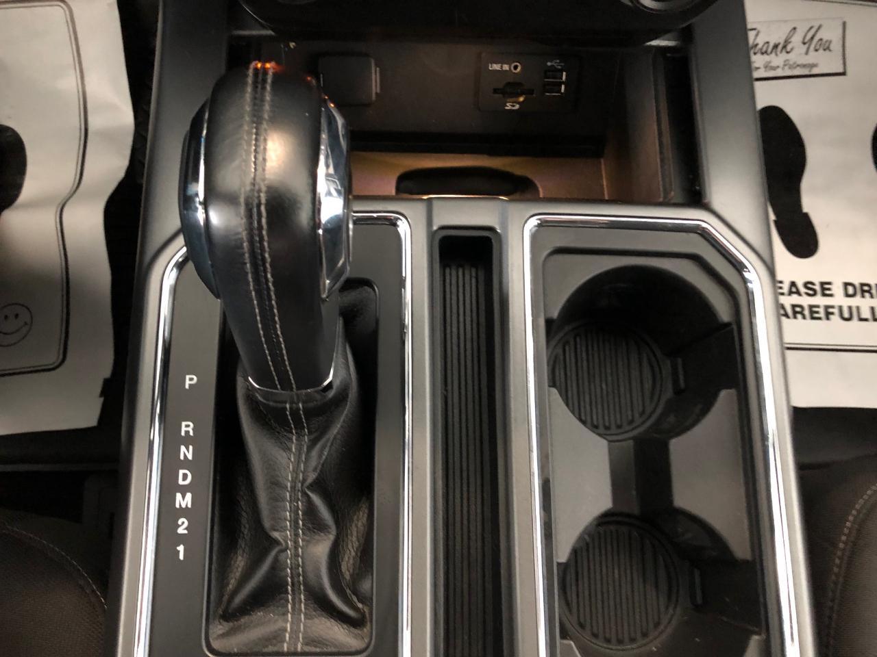 Ford F-150 4WD SuperCab 145" XLT 2015