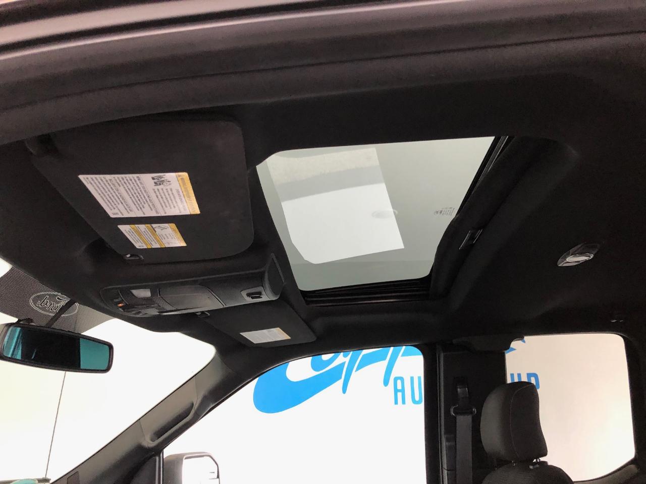 Ford F-150 4WD SuperCab 145" XLT 2015