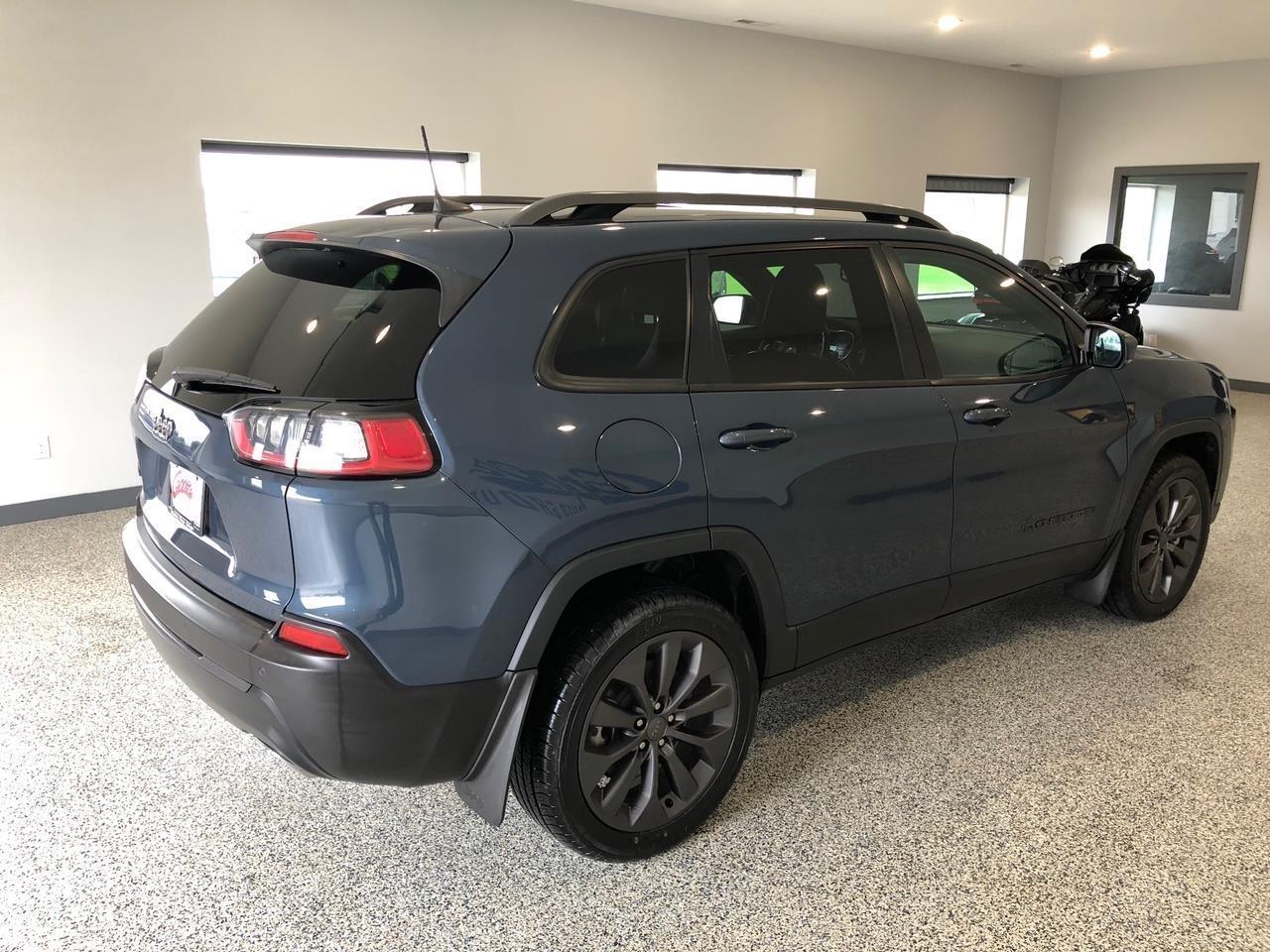 Jeep Cherokee 80th Anniversary 4x4 2021