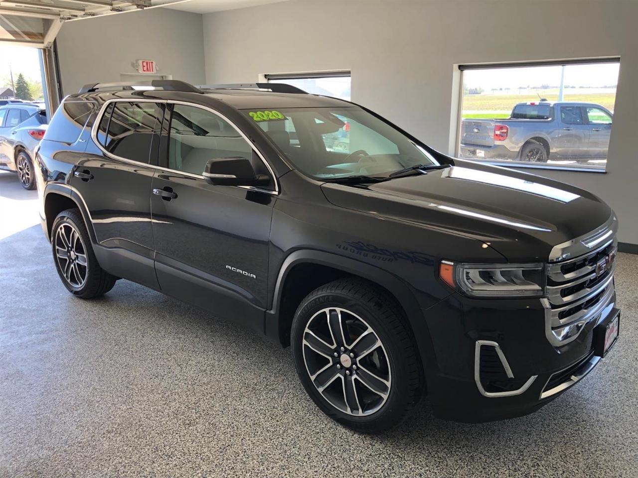 GMC Acadia AWD 4dr SLT 2020