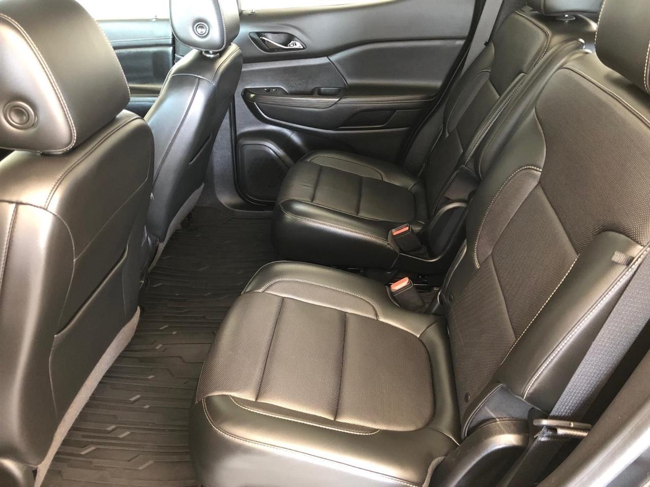 GMC Acadia AWD 4dr SLT 2020