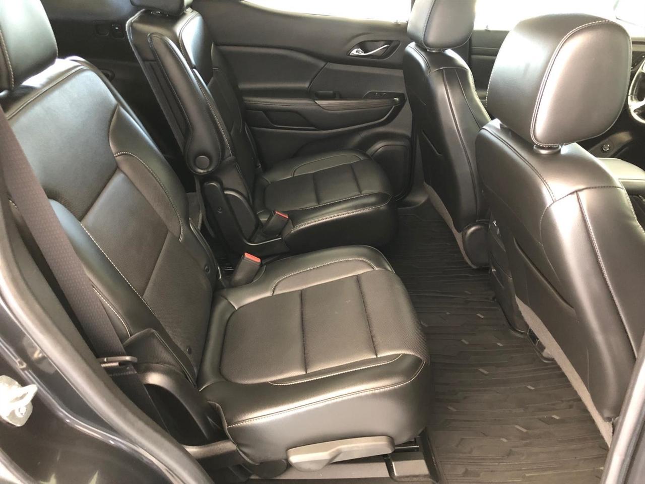 GMC Acadia AWD 4dr SLT 2020