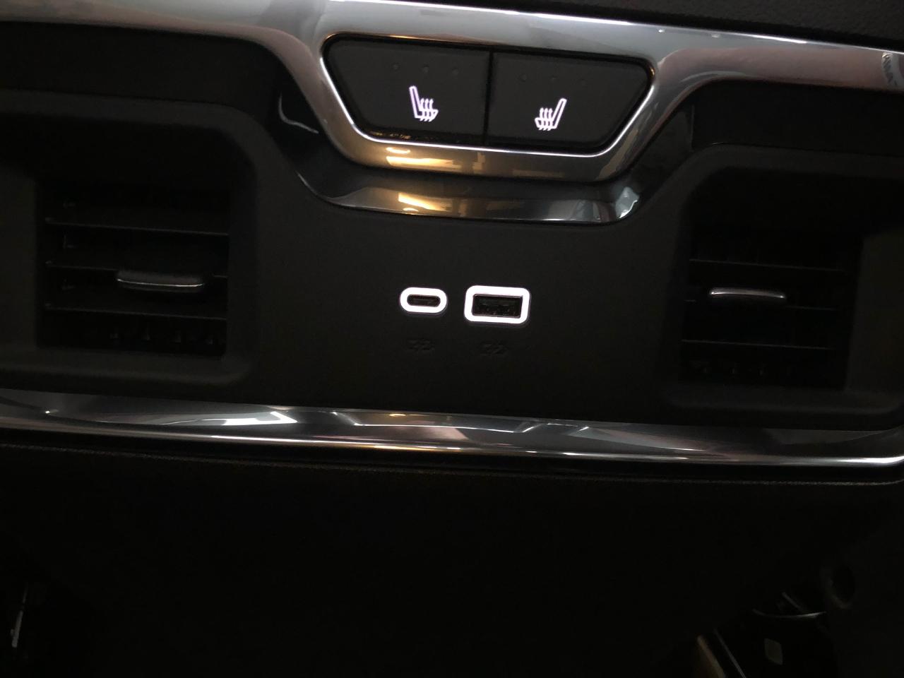 Chevrolet Silverado 1500 4WD Crew Cab 147" LTZ 2026