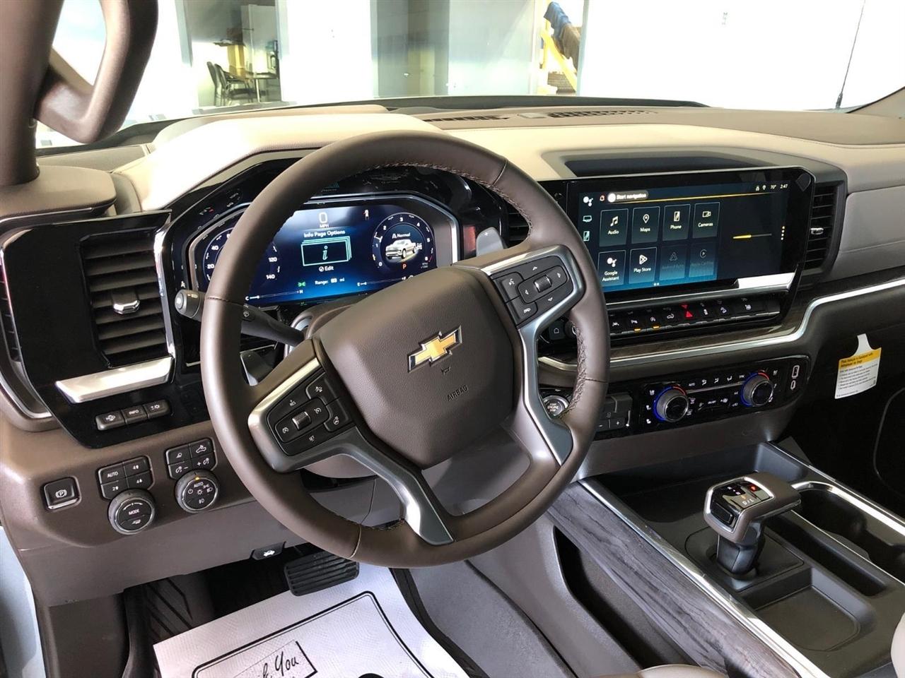 Chevrolet Silverado 1500 4WD Crew Cab 147" LTZ 2026