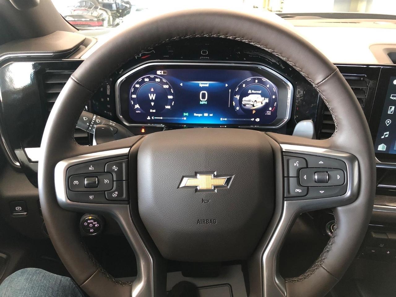 Chevrolet Silverado 1500 4WD Crew Cab 147" LTZ 2026