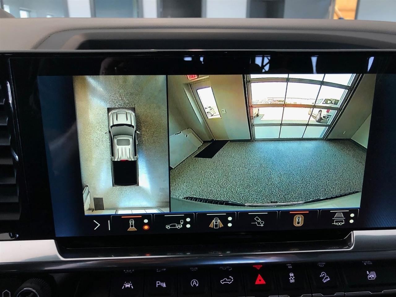 Chevrolet Silverado 1500 4WD Crew Cab 147" LTZ 2026