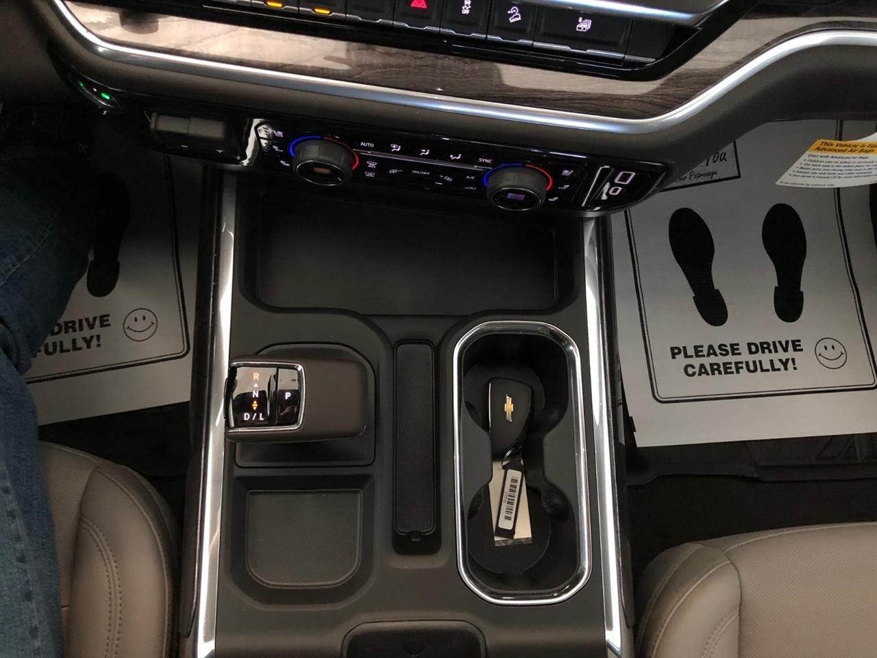 Chevrolet Silverado 1500 4WD Crew Cab 147" LTZ 2026