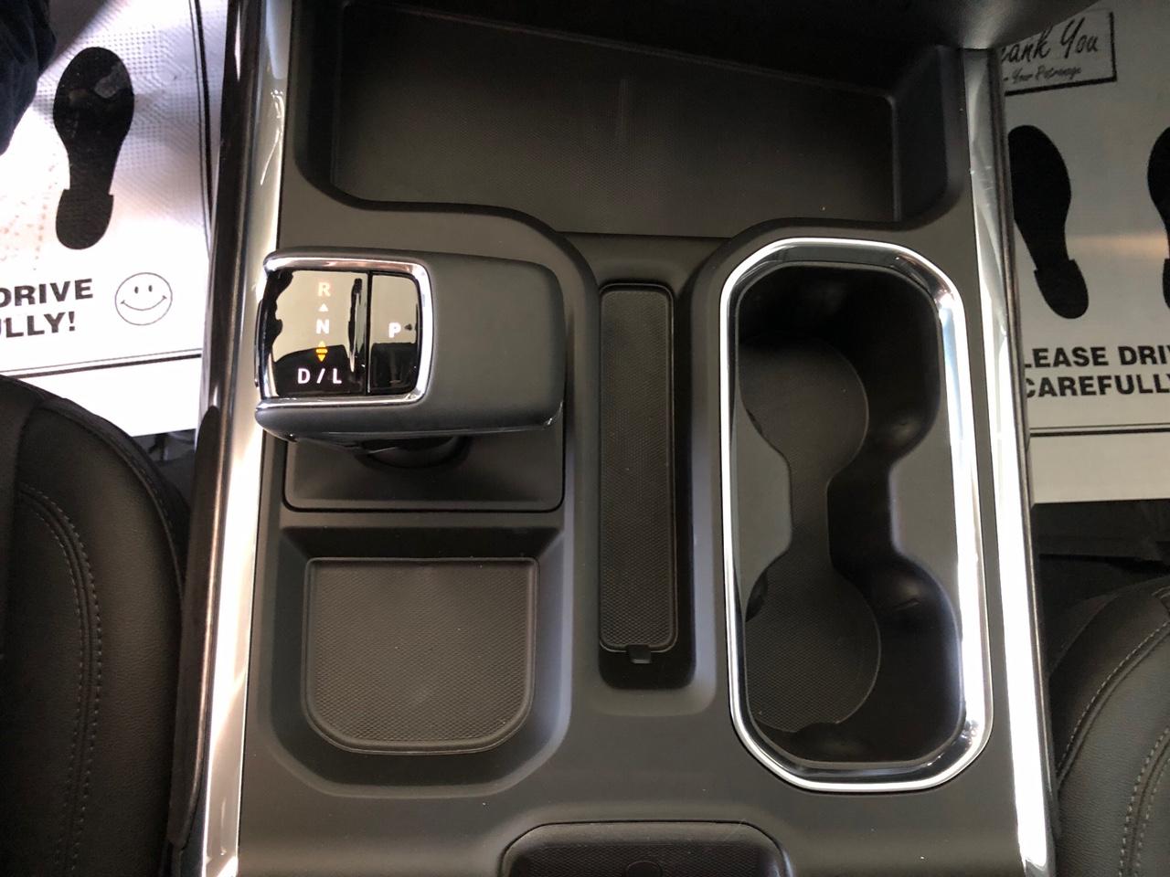 Chevrolet Silverado 1500 4WD Crew Cab 147" LTZ 2026