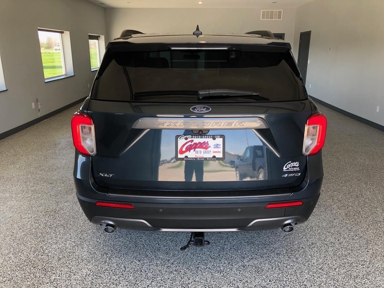 Ford Explorer XLT 4WD 2022