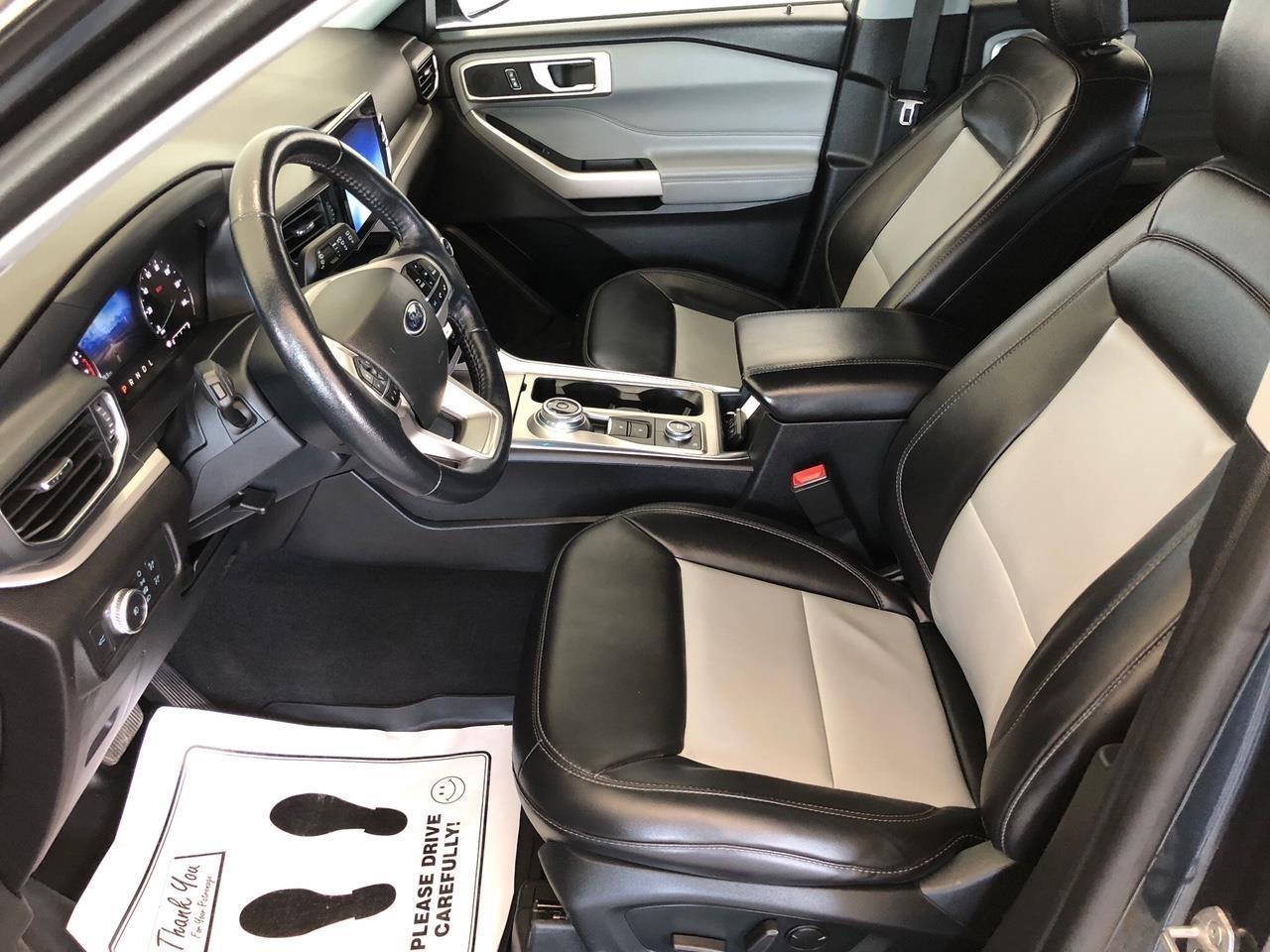 Ford Explorer XLT 4WD 2022