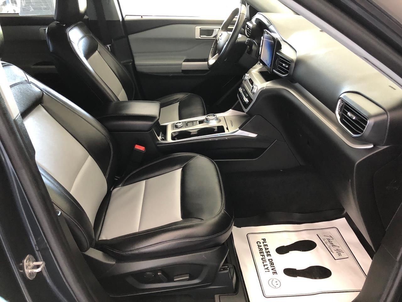 Ford Explorer XLT 4WD 2022