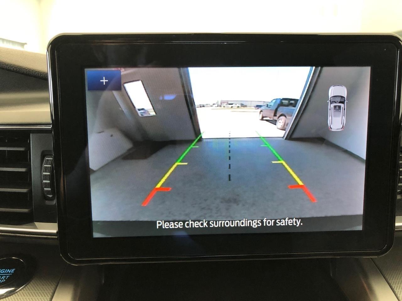 Ford Explorer XLT 4WD 2022