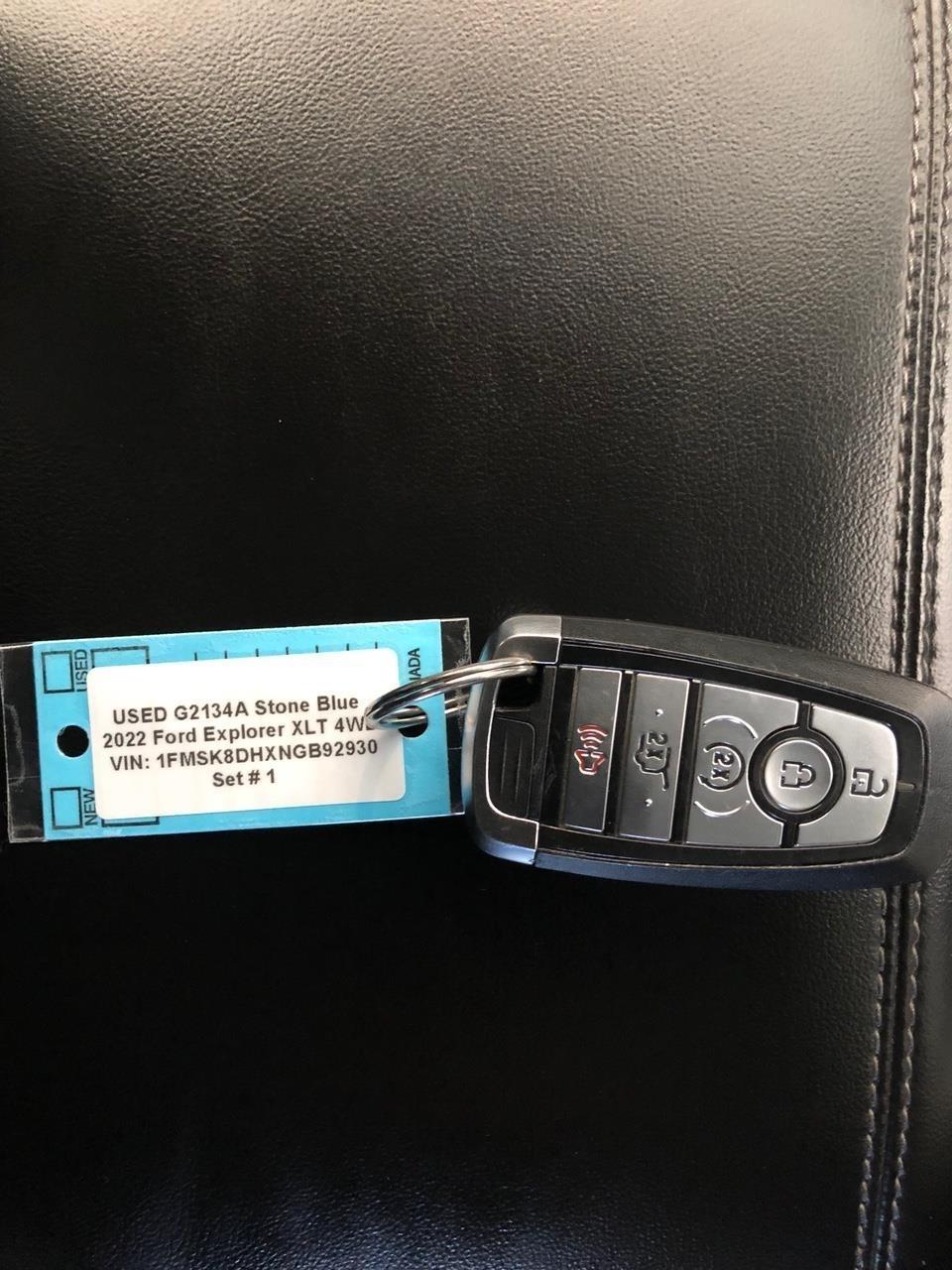 Ford Explorer XLT 4WD 2022