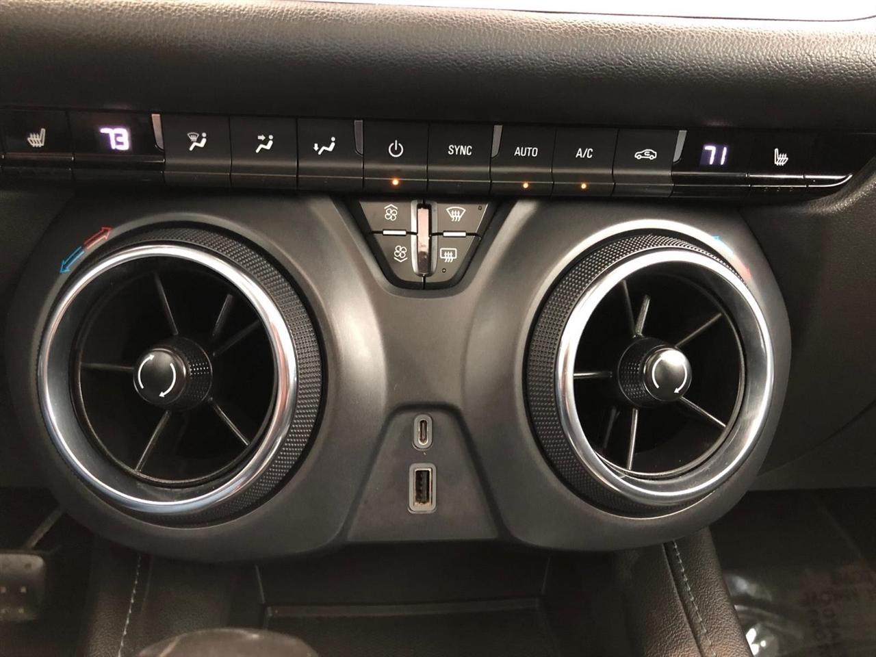 Chevrolet Blazer AWD 4dr w/3LT 2019