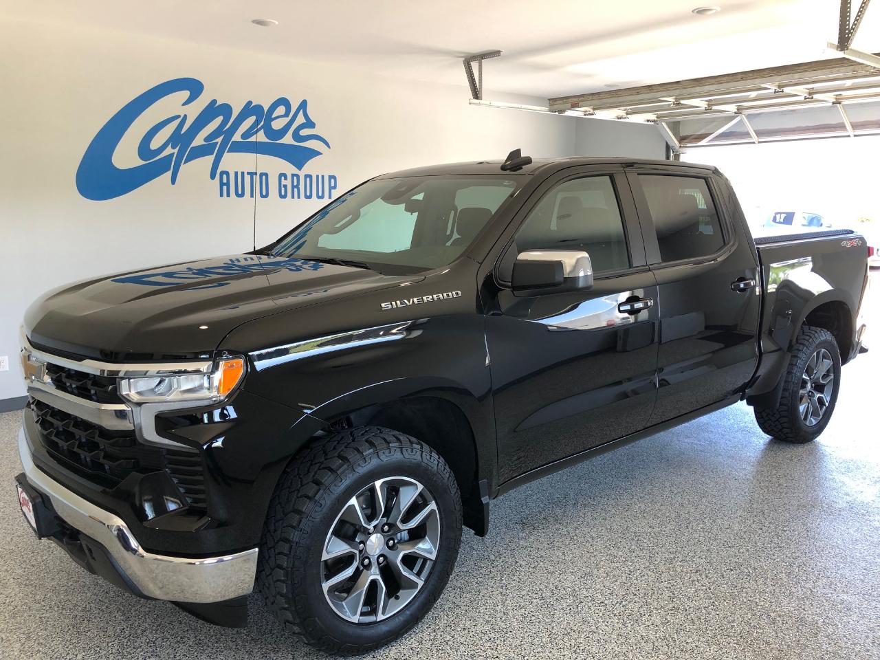 2023 Chevrolet Silverado 1500 4WD Crew Cab 147" LT w/1LT
