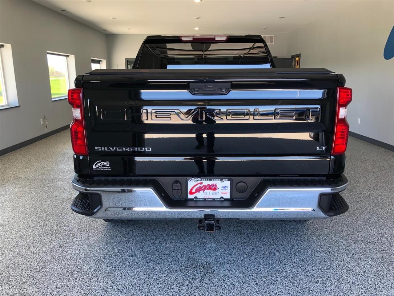 Chevrolet Silverado 1500 4WD Crew Cab 147" LT w/1LT 2023