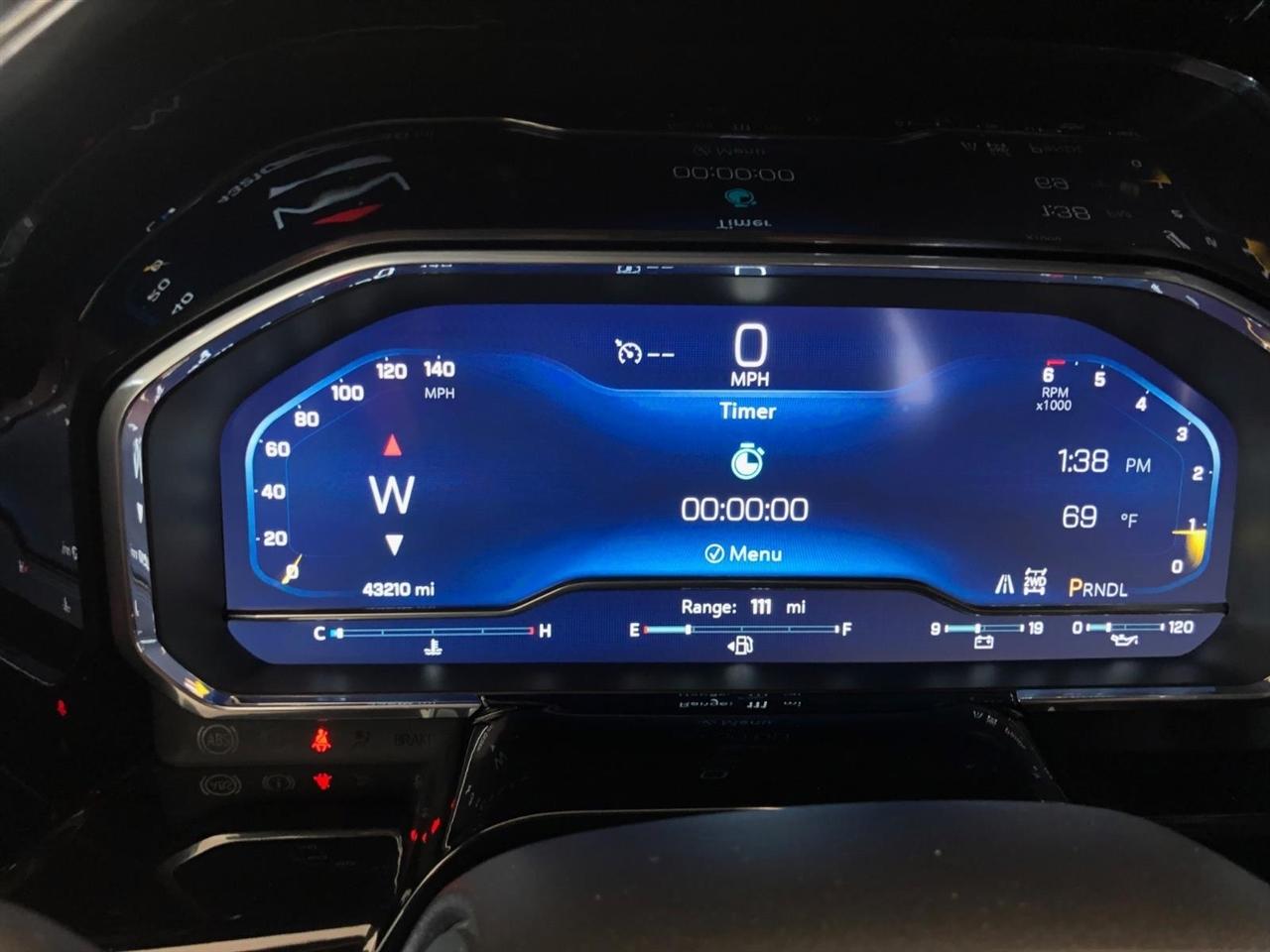 Chevrolet Silverado 1500 4WD Crew Cab 147" LT w/1LT 2023