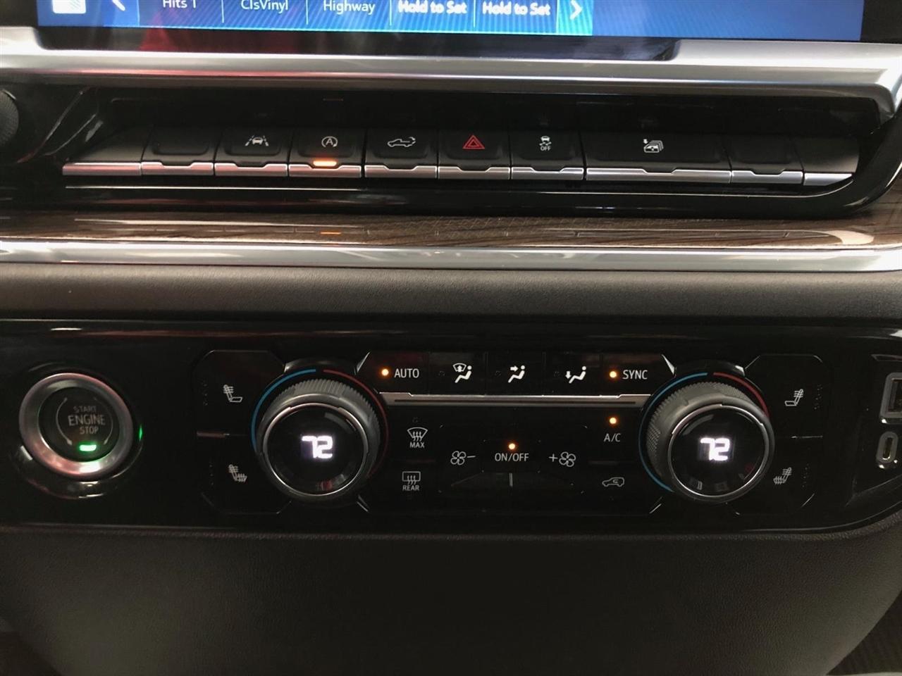 Chevrolet Silverado 1500 4WD Crew Cab 147" LT w/1LT 2023