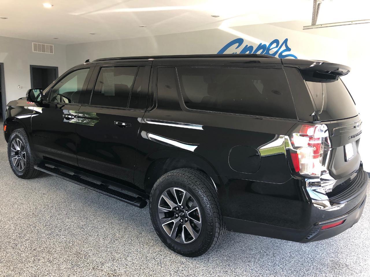 Chevrolet Suburban 4WD 4dr Z71 2023