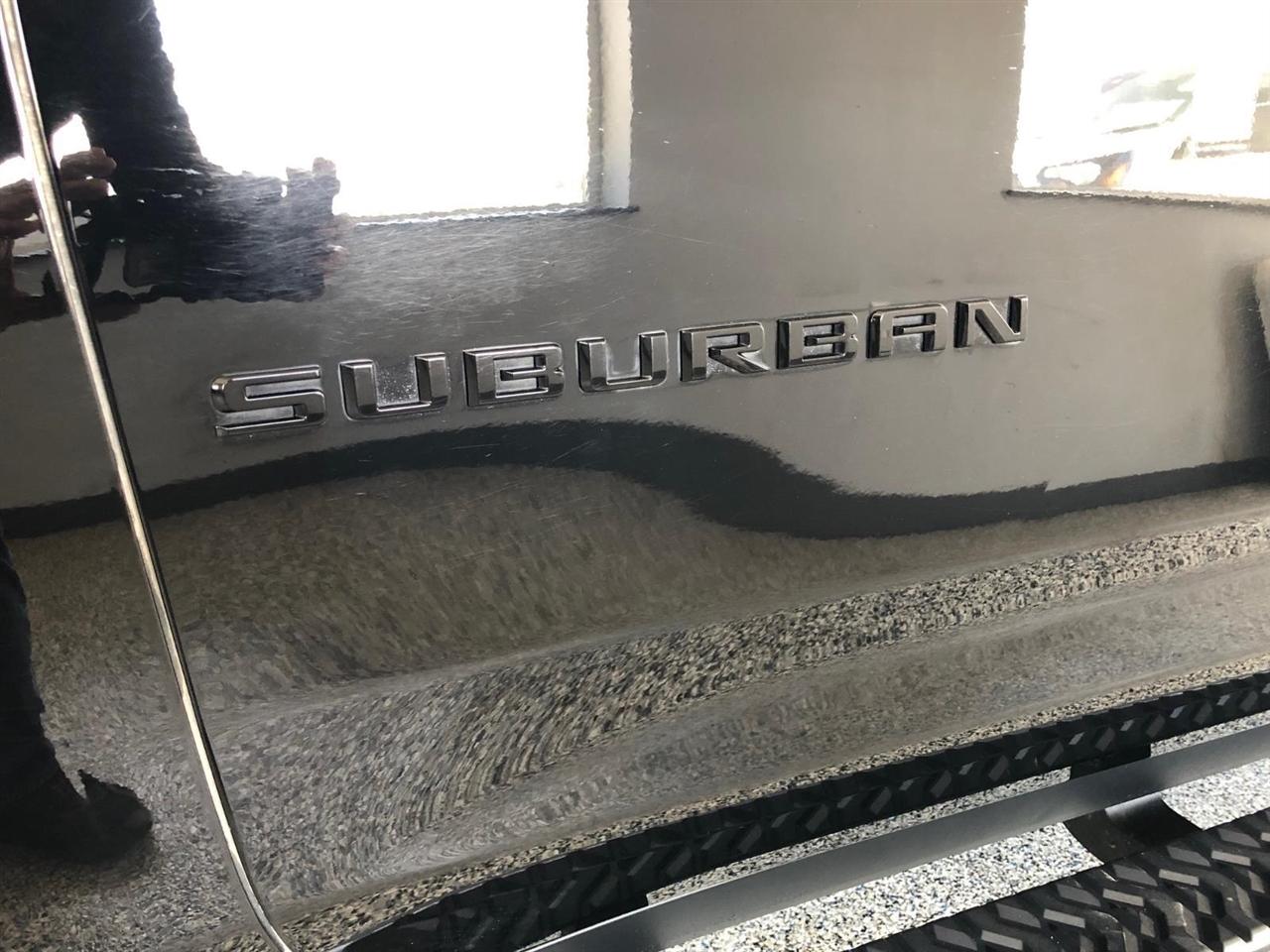 Chevrolet Suburban 4WD 4dr Z71 2023