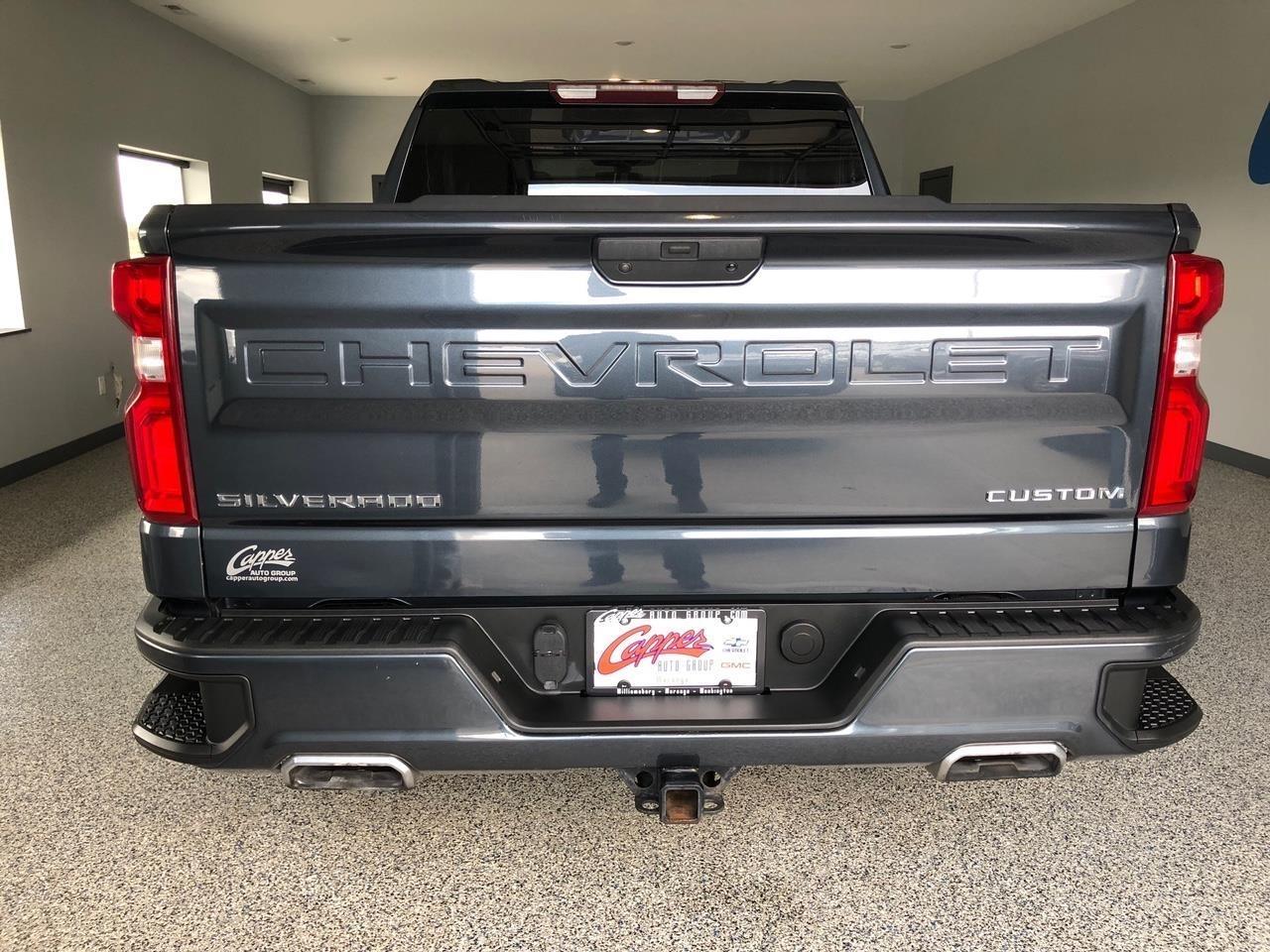 Chevrolet Silverado 1500 4WD Crew Cab 147" Custom 2020