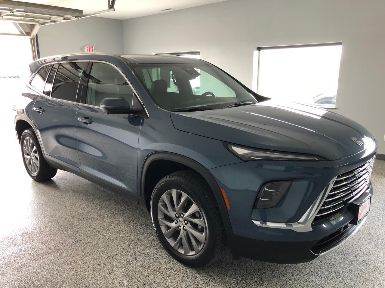 Buick Enclave 4dr Preferred 2025