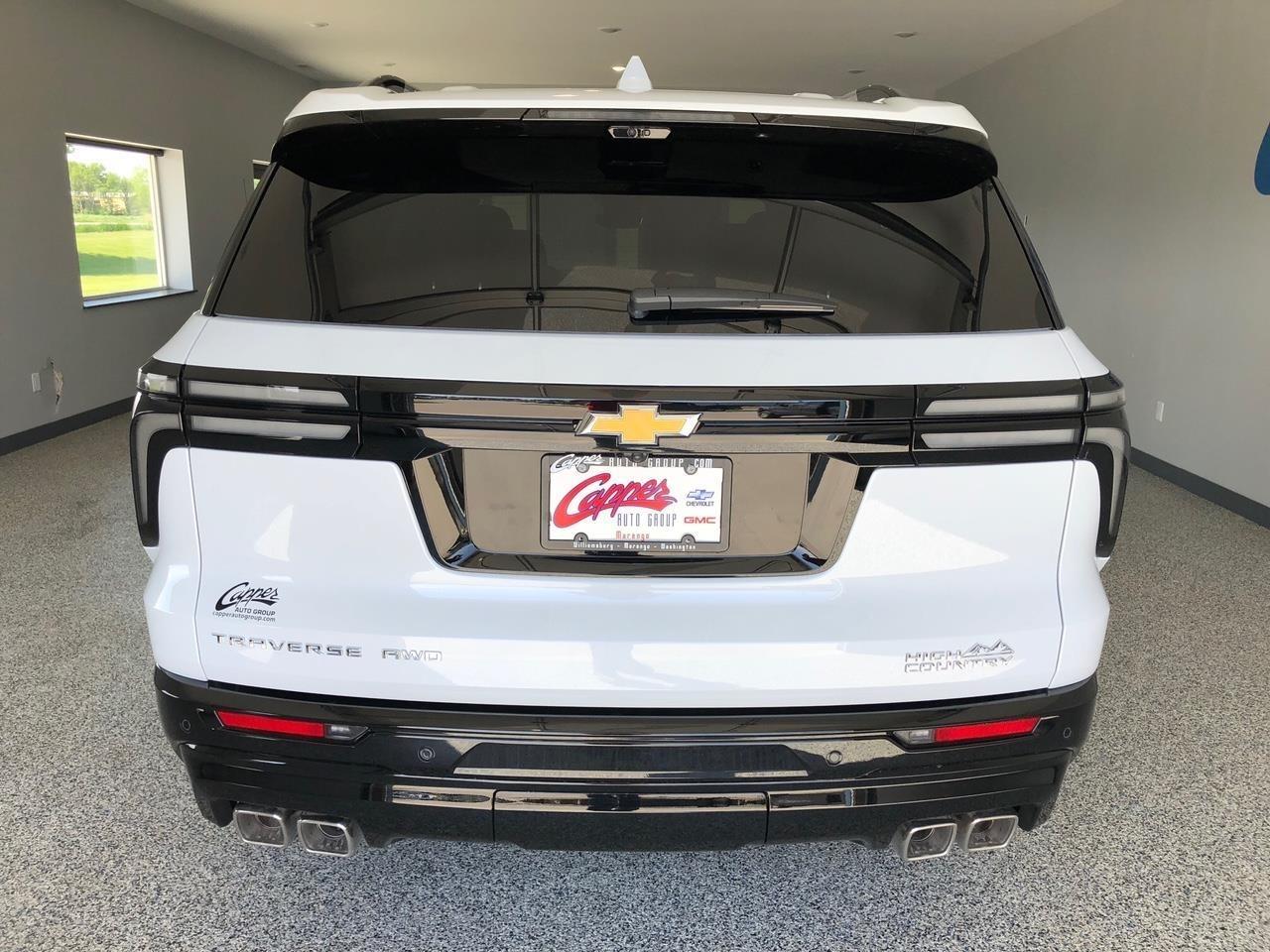 Chevrolet Traverse AWD 4dr High Country w/2LZ 2026
