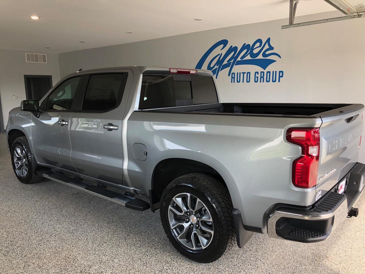 Chevrolet Silverado 1500 4WD Crew Cab 147" LT w/1LT 2026